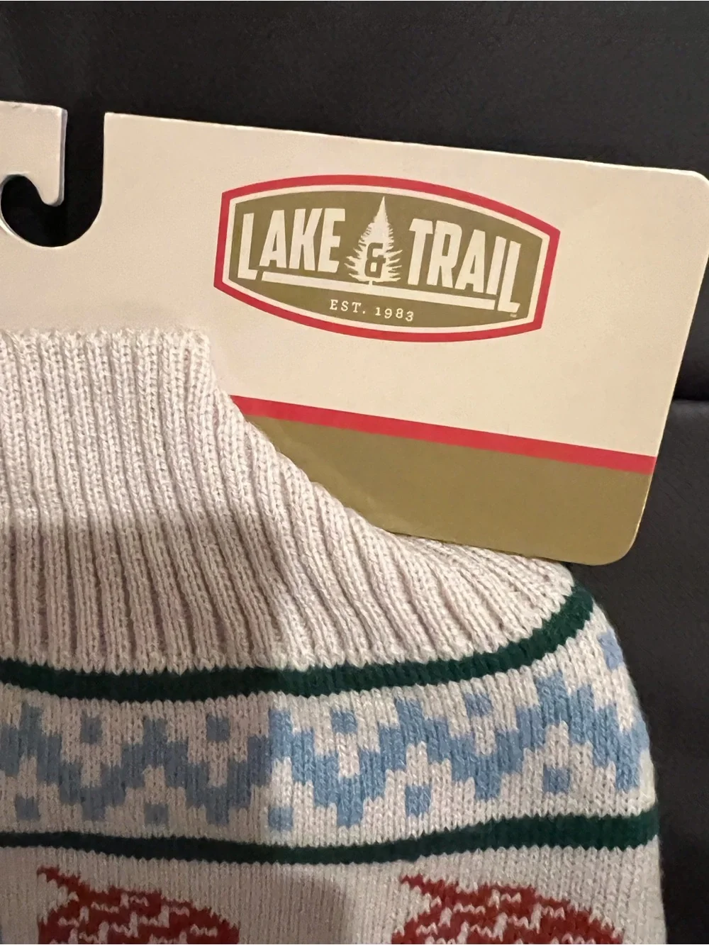 Lake & Trail festive cream